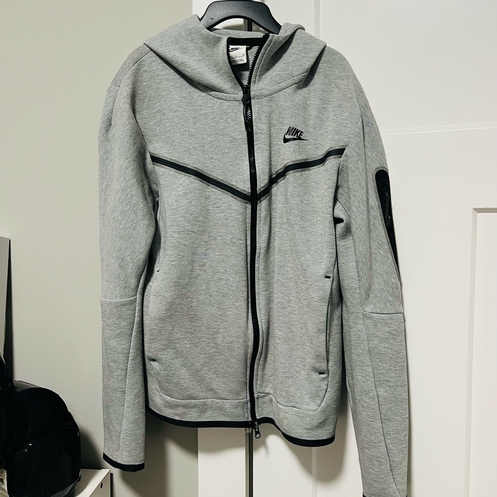 Nike Gray Tech - image 1